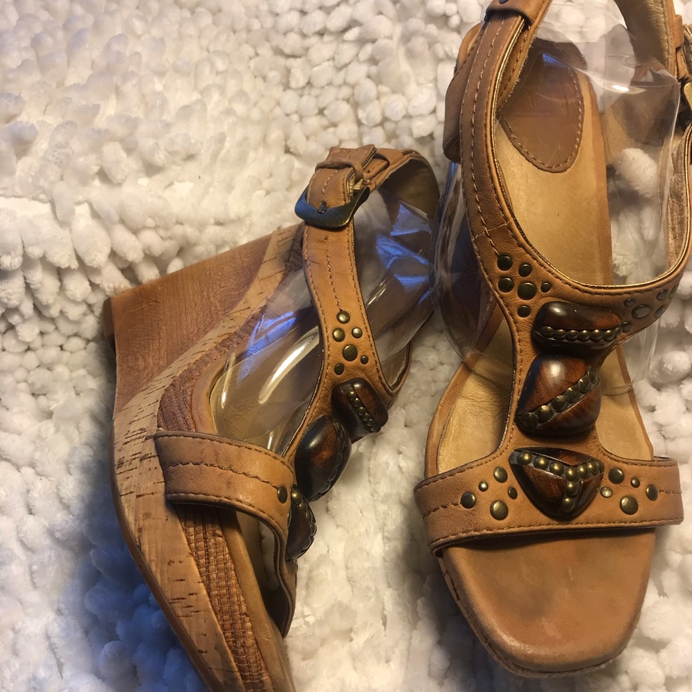 Frye Wedge Heel Brown Sandal